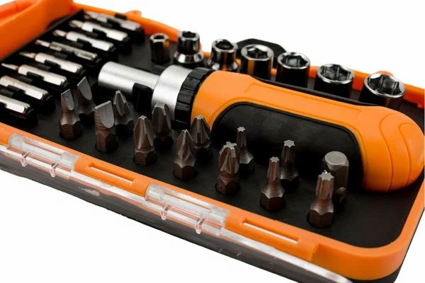 Универсальный набор инструментов Park 8607