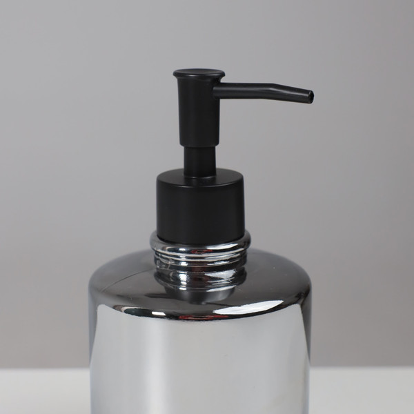 Дозатор для жидкого мыла AksHome Chroma