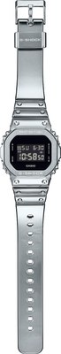 Часы наручные мужские Casio GM-5600YM-8E