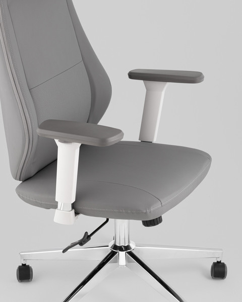 Кресло офисное TopChairs Trophey DD-001-CH