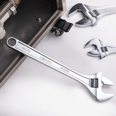 Гаечный ключ Deli EDL018A