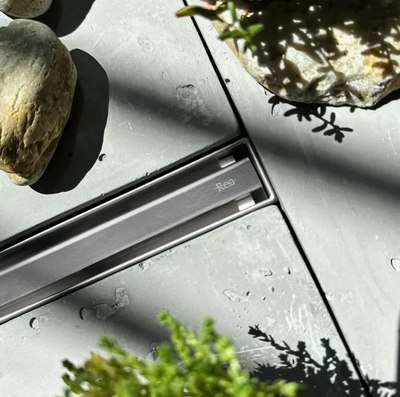 Трап для душа REA Neox Slim Pro 700 / REA-G4810