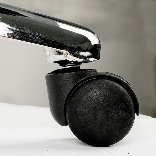 Кресло офисное Helmi Confidence HL-E20 / 282347