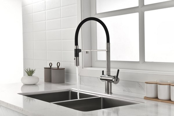 Смеситель Paulmark Gr213888-BS