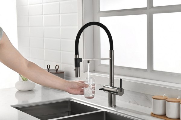 Смеситель Paulmark Gr213888-BS