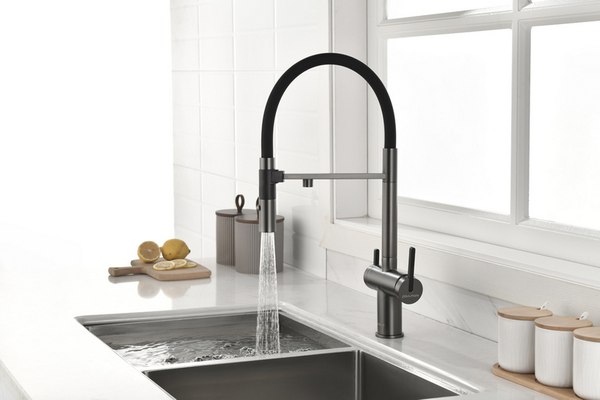 Смеситель Paulmark Gr213888-GM