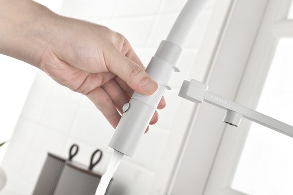 Смеситель Paulmark Gr213888-WH