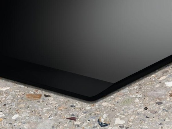 Индукционная варочная панель Electrolux LIR60430