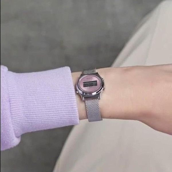 Часы наручные женские Casio LA-700WEM-4A