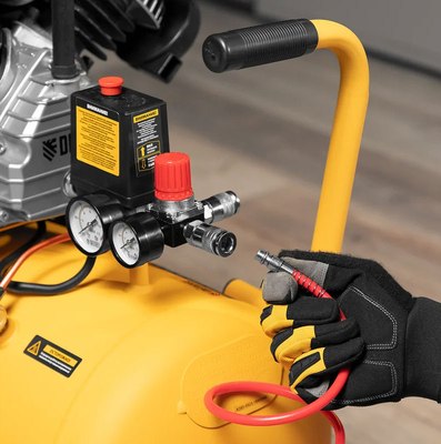 Воздушный компрессор Denzel DCV1800/50 / 58168