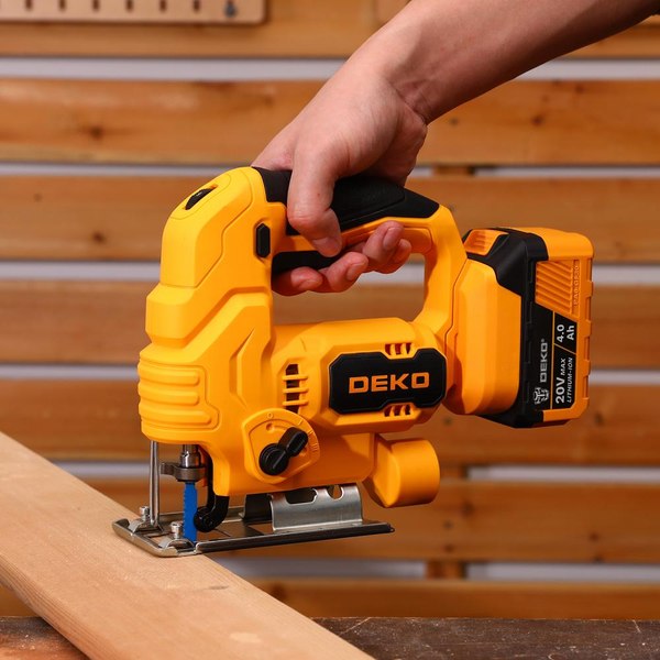 Электролобзик Deko DKJS20E / 083-1124