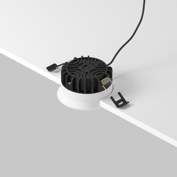 Точечный светильник Maytoni Okno DL055-8W3K-SEN-W