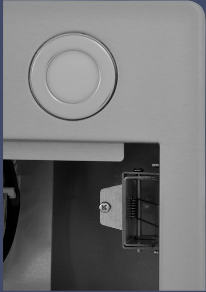 Вытяжка скрытая Zugel ZHI522X