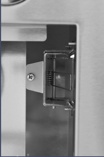 Вытяжка скрытая Zugel ZHI521X