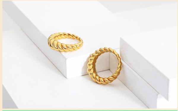 Кольцо Aurelia LA1-331-8