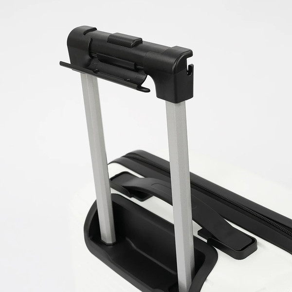 Чемодан на колесах Valigetti 344-159/2-20WHT