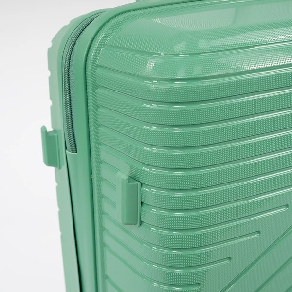 Чемодан на колесах Valigetti 344-159/3-28GRN