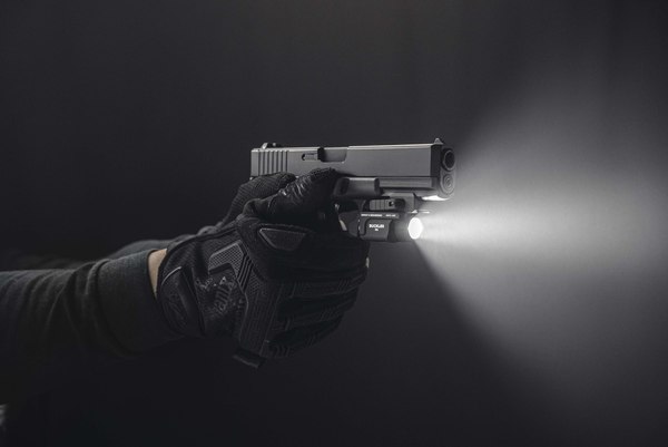 Фонарь Armytek Buckler M1 / F09301C