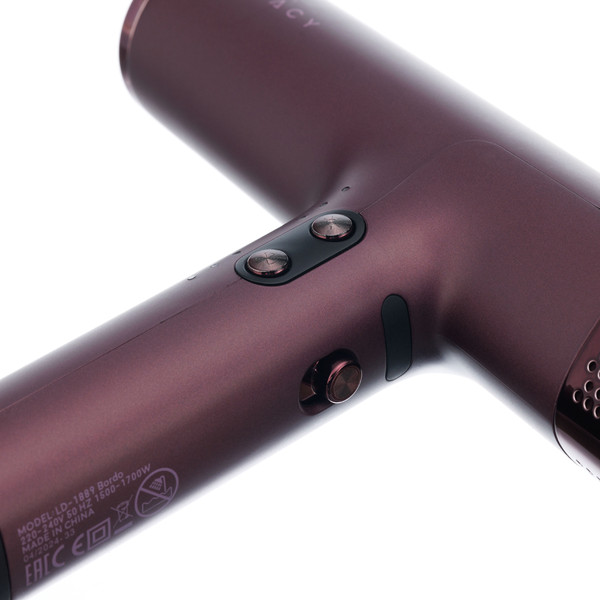 Профессиональный фен Dewal Pro Legacy LD-1889