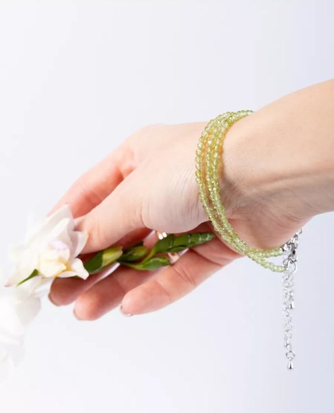 Браслет Wolves Хризолит 6152