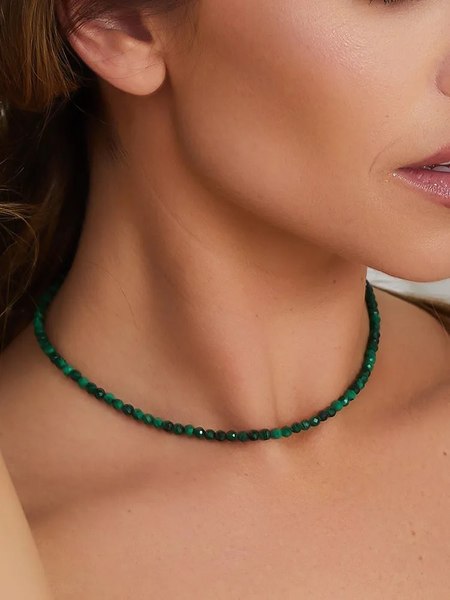 Бусы Wolves Малахит 6325