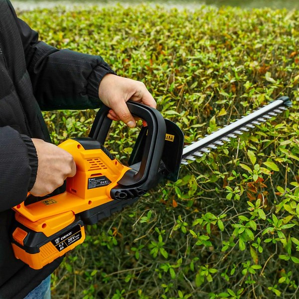 Кусторез аккумуляторный Deko DKBC51 / 083-2040