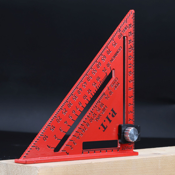 Угольник P.I.T Drua / HSQR04-0180C