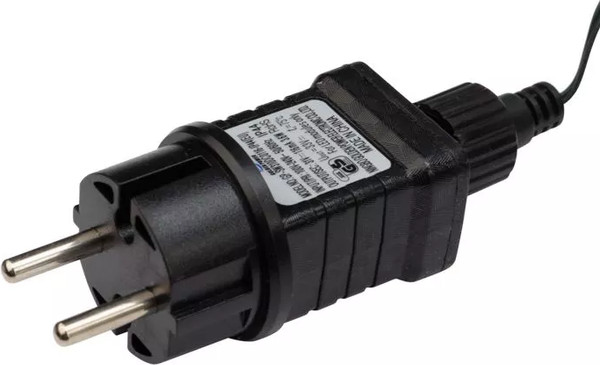 Гирлянда еловая Neon-Night Еловый шлейф с ягодами 307-113