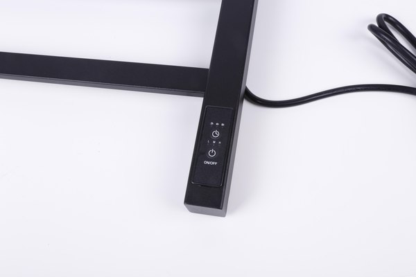 Полотенцесушитель электрический Saniteco LD0100