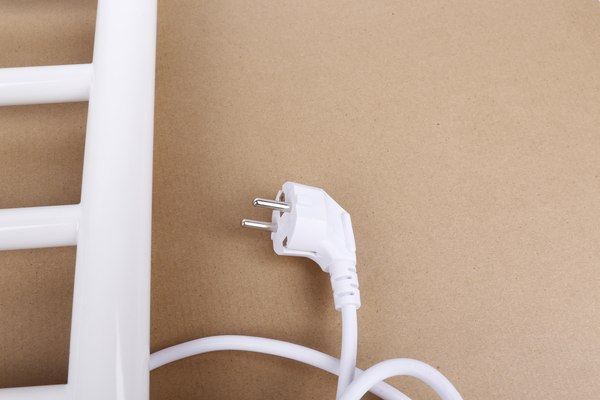 Полотенцесушитель электрический Saniteco LD0107