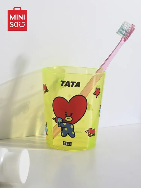 Стакан для зубной щетки и пасты Miniso BT21 Collection 4135