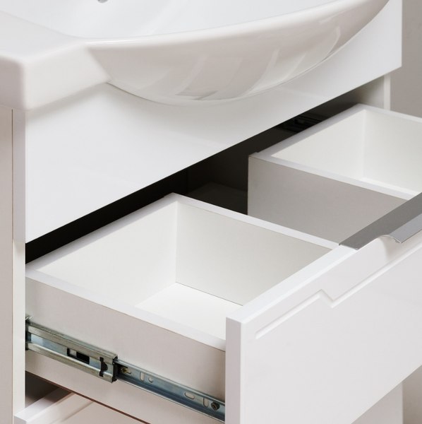 Тумба под умывальник Runo Верона 65