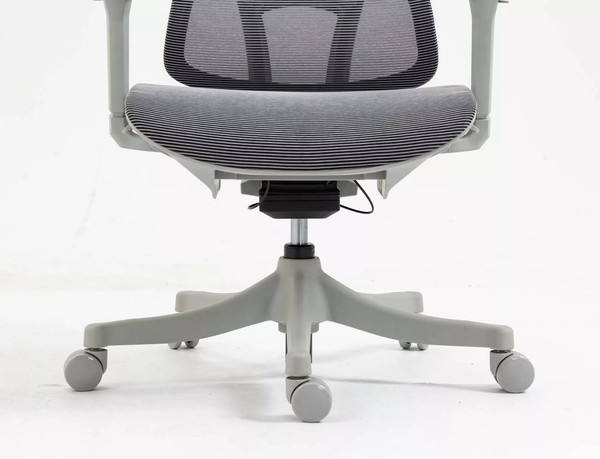 Кресло офисное Signal Winner