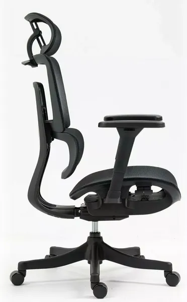 Кресло офисное Signal Winner