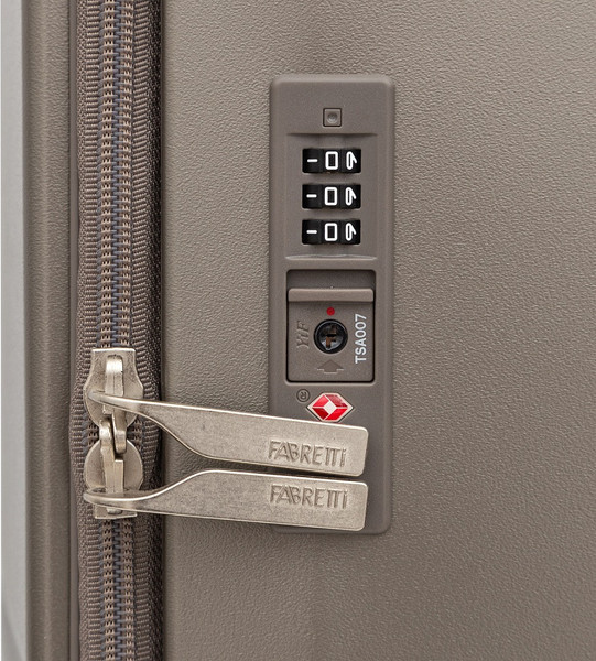 Чемодан на колесах Fabretti EN1030-28-13