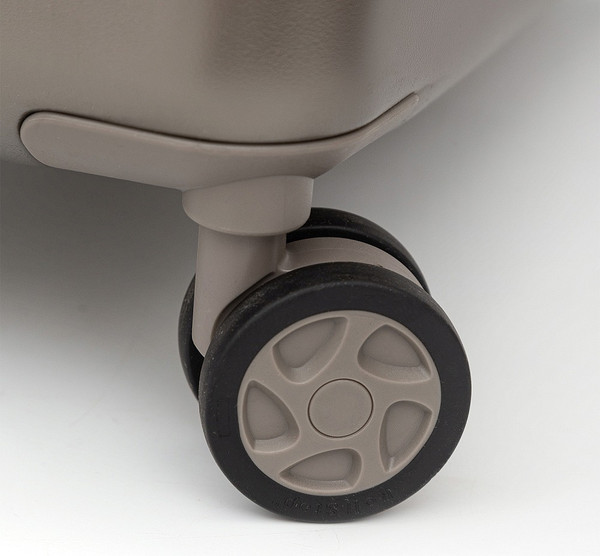 Чемодан на колесах Fabretti EN1030-28-13