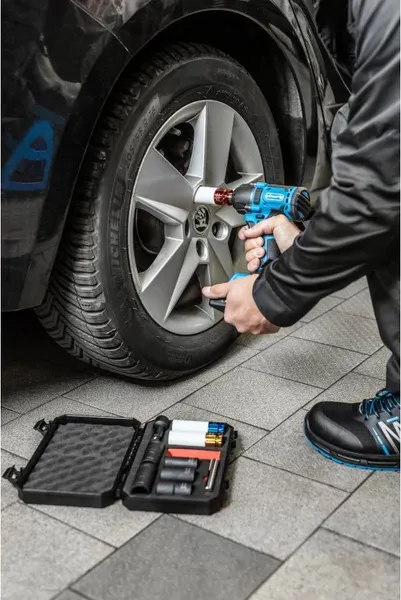 Набор головок слесарных Hoegert HT4R108