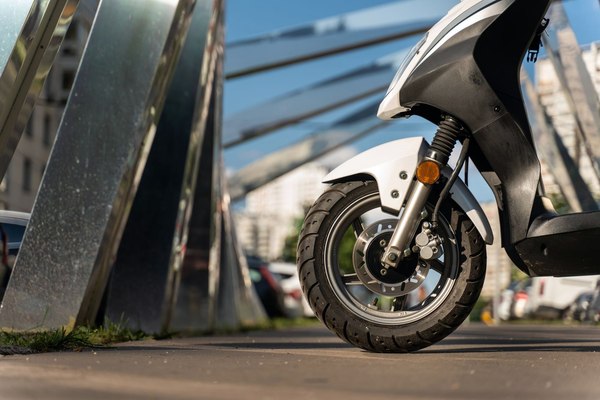 Скутер SYM Orbit 50 / AV05W-6-WH-8018P