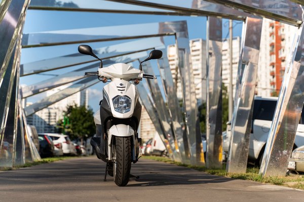 Скутер SYM Orbit 50 / AV05W-6-WH-8018P