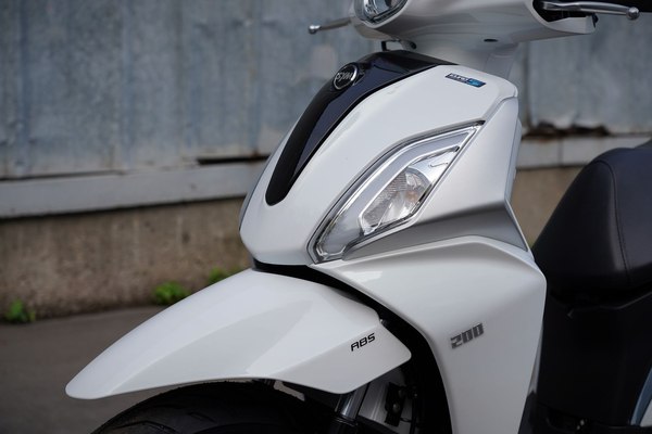 Скутер SYM Symphony ST 200 / XL20W1-EU-WE-WH-8028P