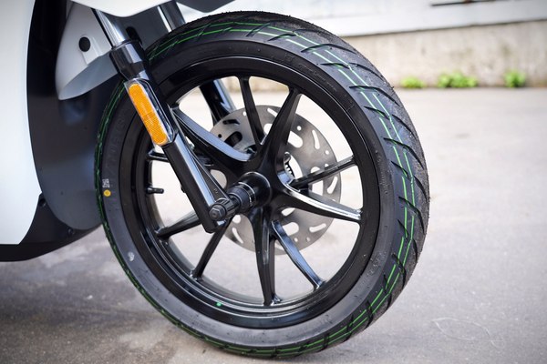 Скутер SYM Symphony ST 200 / XL20W1-EU-WE-WH-8028P