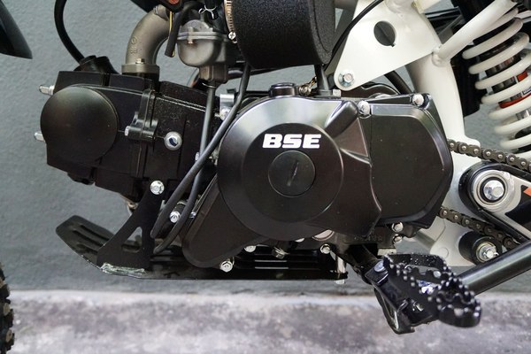 Мотоцикл BSE Evo 110e Samurai SA 14/12 / B0EVCB045CHW3