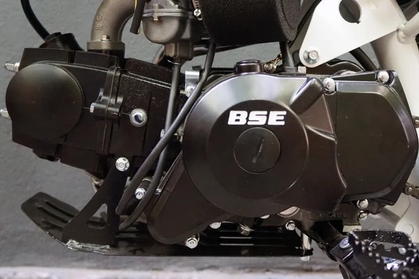 Мотоцикл BSE Evo 110e Twister A 12/10 / B0EVCA045BWH3