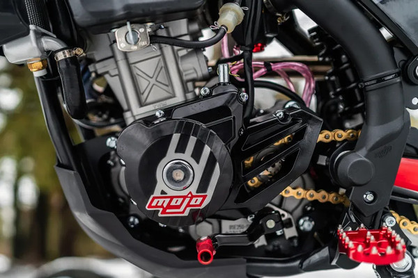 Мотоцикл BSE T8 Red Storm / B0T8KF025HRH2