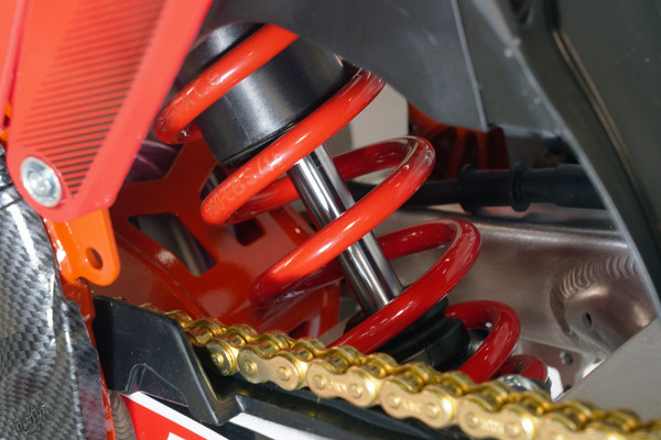 Мотоцикл BSE T9 Red Arrow TYX300SR / B0T9YD015HRR1