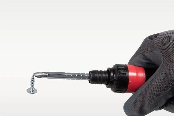 Отвертка Patron 28 613 / P-8152R