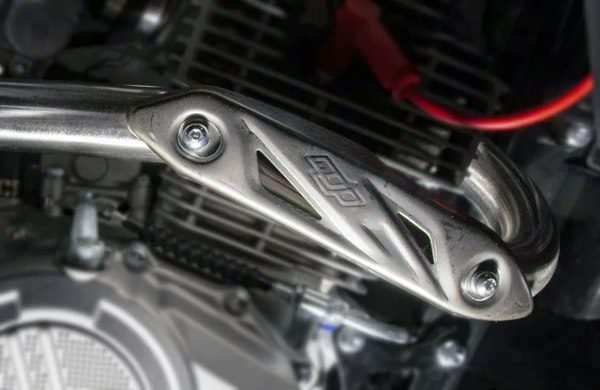 Мотоцикл BSE Z3 21/18 Red Black / B0Z3KB115HRH1