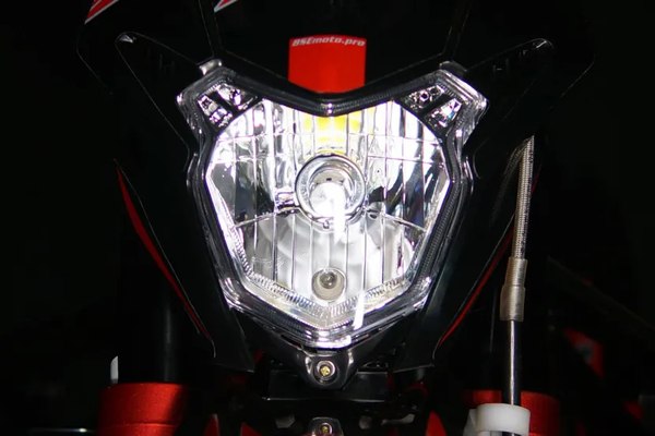 Мотоцикл BSE Z6 Y Factory Metallic / B0Z6YF035HGH2