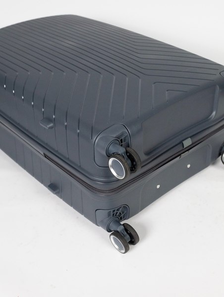 Чемодан на колесах Belchem ТС27 M6988 27 