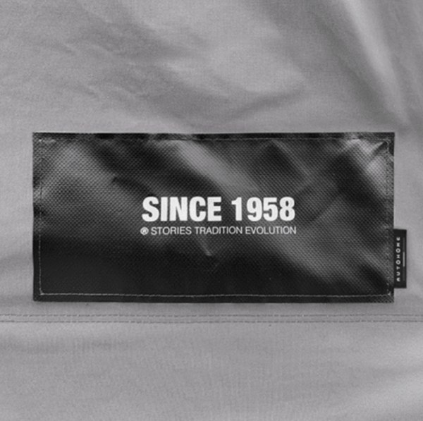 Палатка на крышу автомобиля Autohome Overcamp Medium / OGY/02 (карбон)